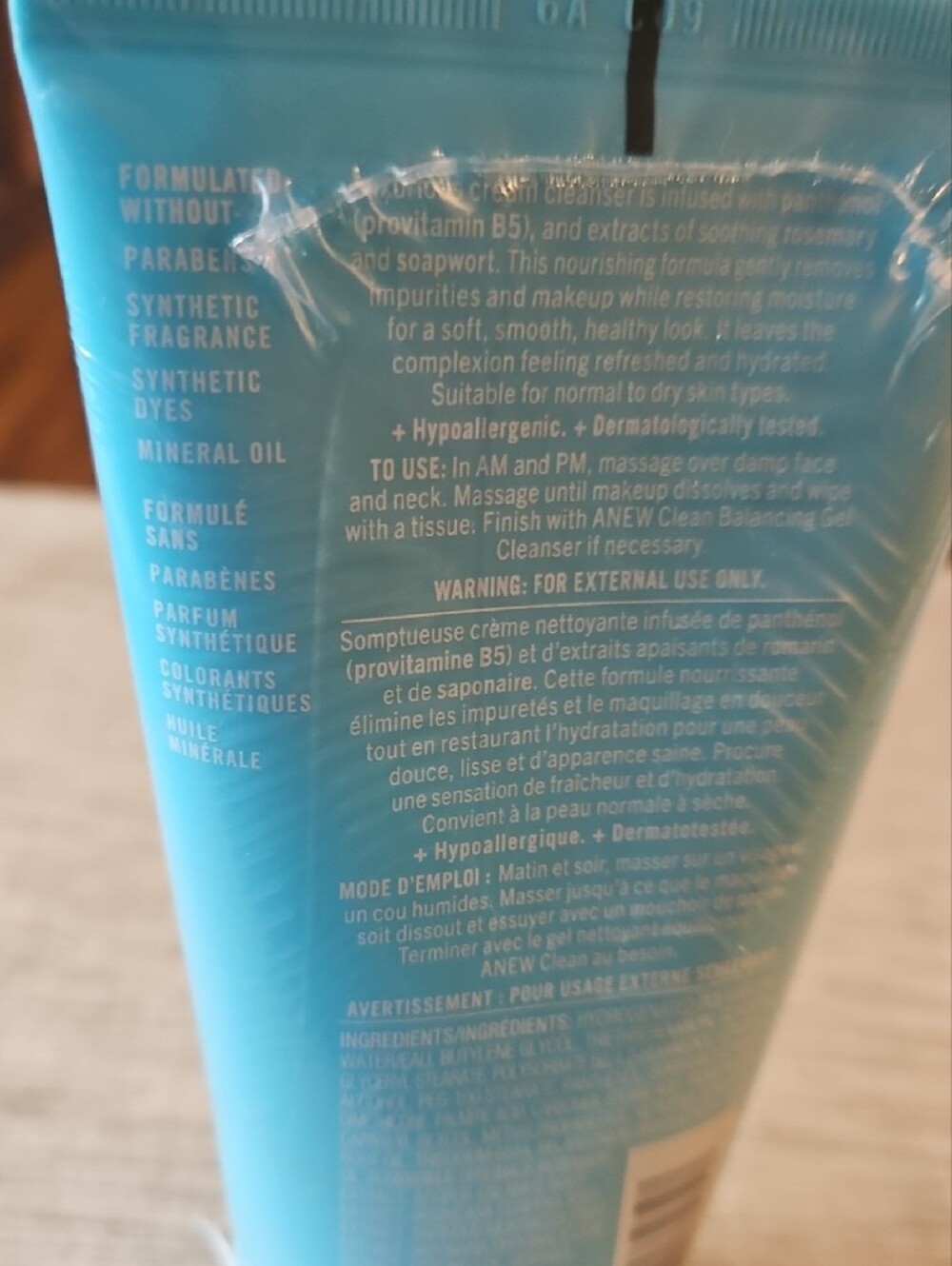 3 For $10 Anew Clean Nourishing Cream Cleanser - Picture 3 of 3